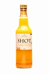 SHOT rozgrzewający z imbirem i kurkumą 500 ml